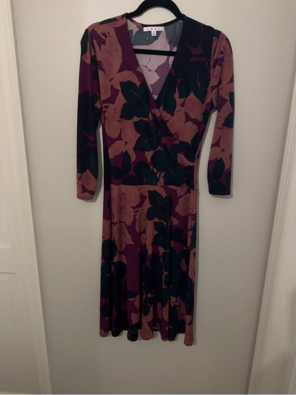 CAbi Floral Faux Wrap Dress Medium Style 837 Long Sleeve Lightweight Like New